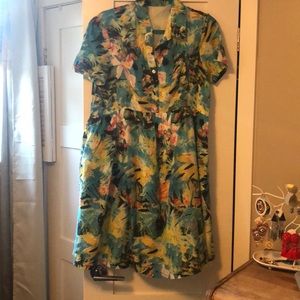 🍂3/$20🍂 Vintage floral shirt dress